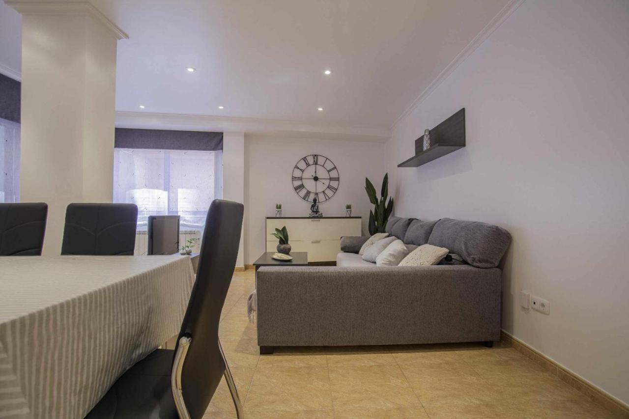 Apartamento En Raxo Pontevedra Eksteriør bilde